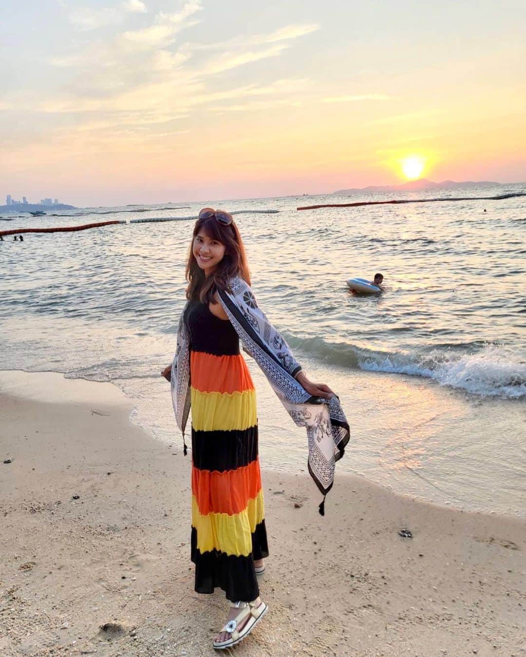 ポーナノン・ファトラムのインスタグラム：「Beautiful 1st day of 2023✨🥰」