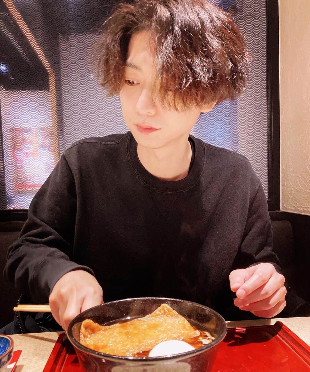 のインスタグラム：「2023 あけましておめでとうございます！ 鈴木裕樹」