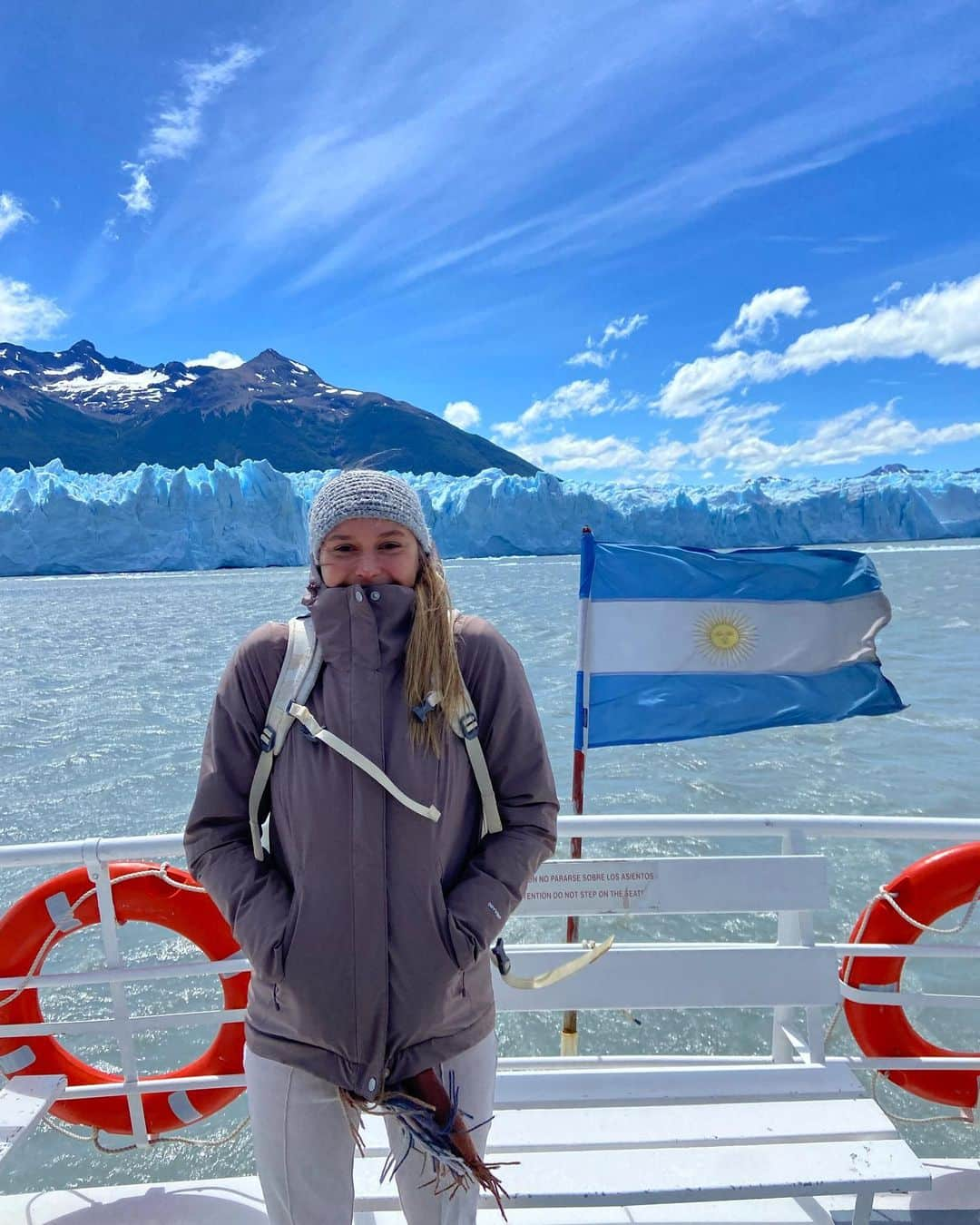 Jessica sayonara maierさんのインスタグラム写真 - (Jessica sayonara maierInstagram)「trekking no glaciar Perito Moreno ❄️ inolvidable 👌🏽🤍」1月2日 3時17分 - sayonaramaier