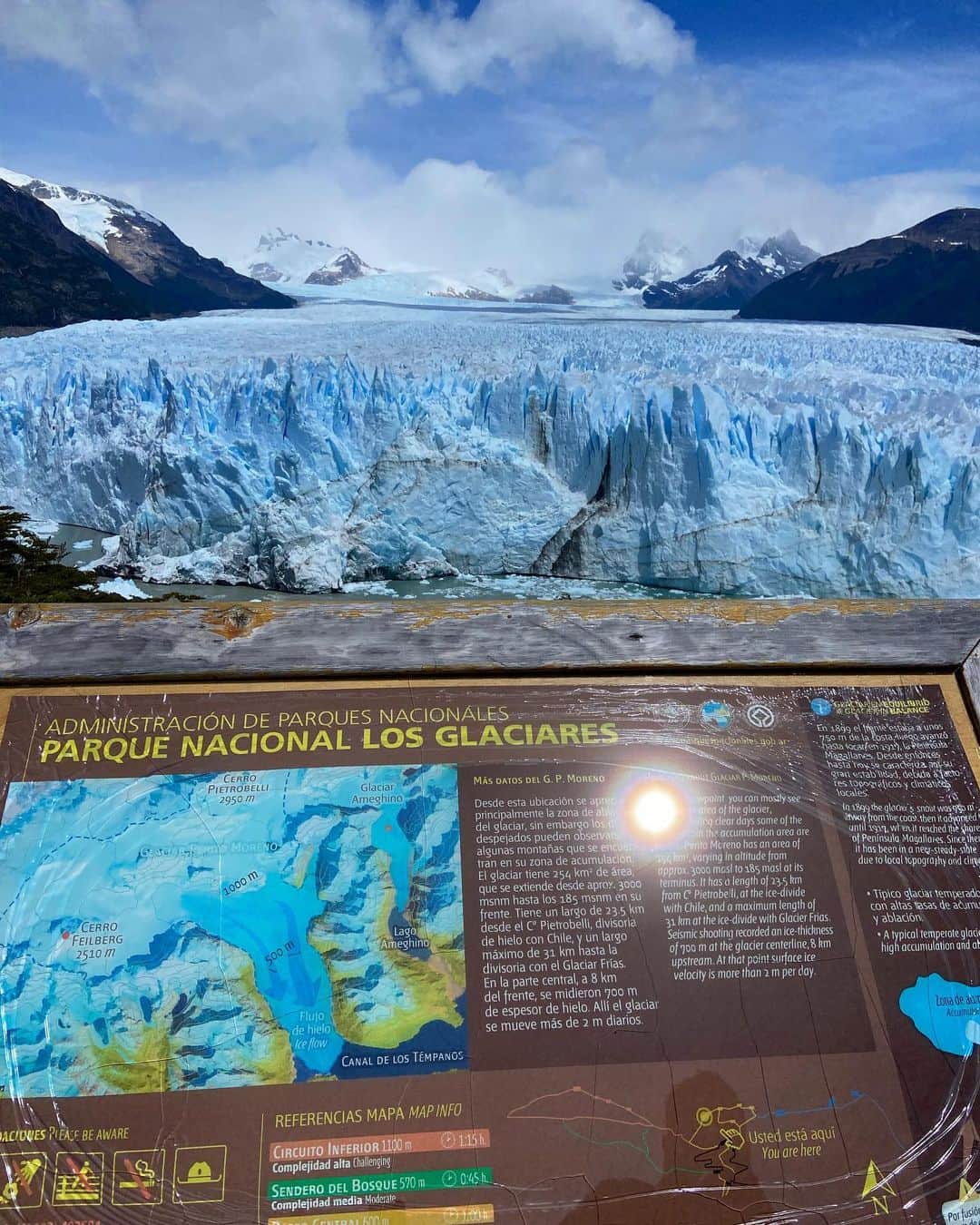 Jessica sayonara maierさんのインスタグラム写真 - (Jessica sayonara maierInstagram)「trekking no glaciar Perito Moreno ❄️ inolvidable 👌🏽🤍」1月2日 3時17分 - sayonaramaier
