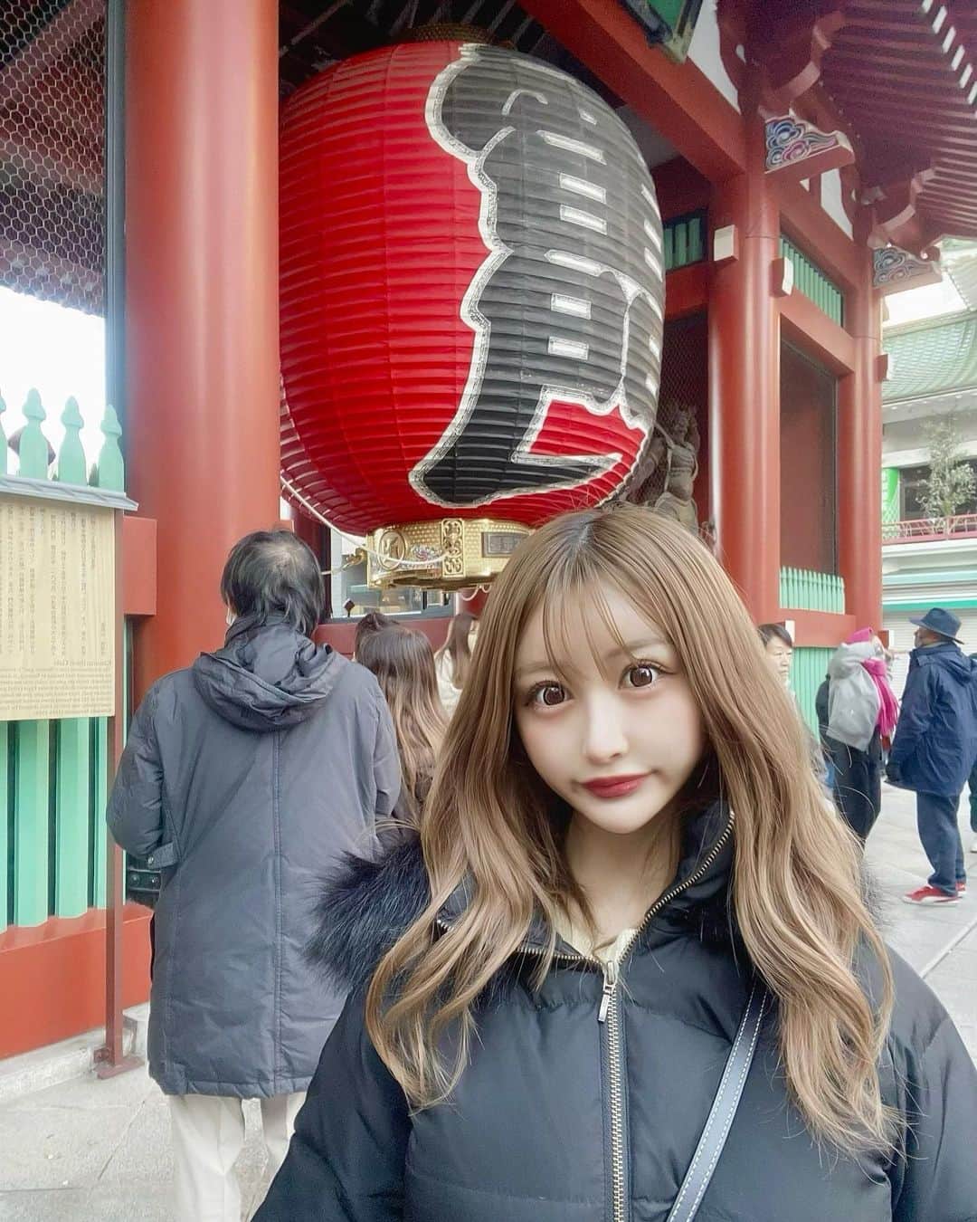 愛咲まいかのインスタグラム：「🌸  あけおめです⛩❤️  #初詣」