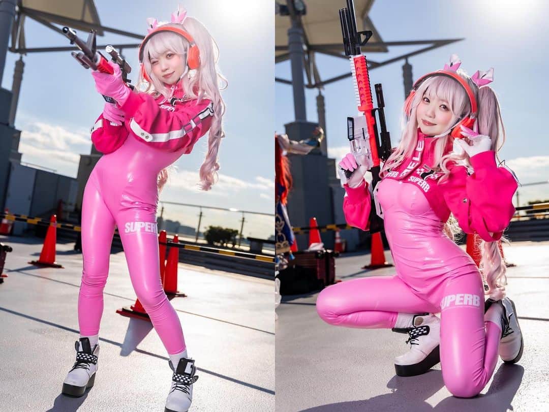 千夢のインスタグラム：「あけましておめでとう❣️ #C101 でNIKKEのアリスちゃんコスプレしてきました🐰💗 全身スーツ×ヘッドホン×ツインテ×ケモ耳なキャラデザが好きすぎる〜🥰  そしてコミケの屋上エリアで撮影してもらうお写真もだいすき✨  📸まさやさん  #nikke #nikkegoddessofvictory  #ニケ #メガニケ  #cosplay #cosplayer #cosplays #cosplaying #cosplaygirl #coser #cosplaymodel #cosplayersofinstagram #cosplaymakeup #model #kawaii #japanesecosplay #japaneseidol  #japan_of_insta  #japanesegirl #japanesegirls  #instafollow  #コスプレ #コスプレイヤー」