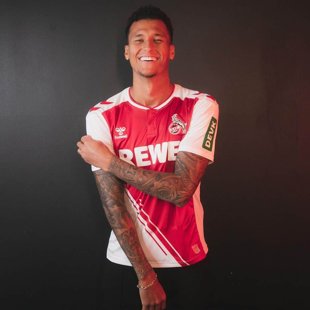 ダヴィー・ゼルケのインスタグラム：「Freue mich sehr auf meine Zeit beim @fckoeln #allglorytogod」