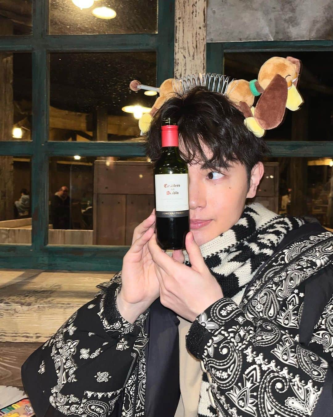 池添俊亮さんのインスタグラム写真 - (池添俊亮Instagram)「去年の冬ディズニーシー☃️ 年を越す前に載せようと思っていたのに気がついたら2023年。  引きこもりがちな僕を外へ連れ出してくれる人たちがいることに感謝です。  #TokyoDisneySea #DisneySea #ディズニーシー」1月2日 20時20分 - zoe_boy_0427