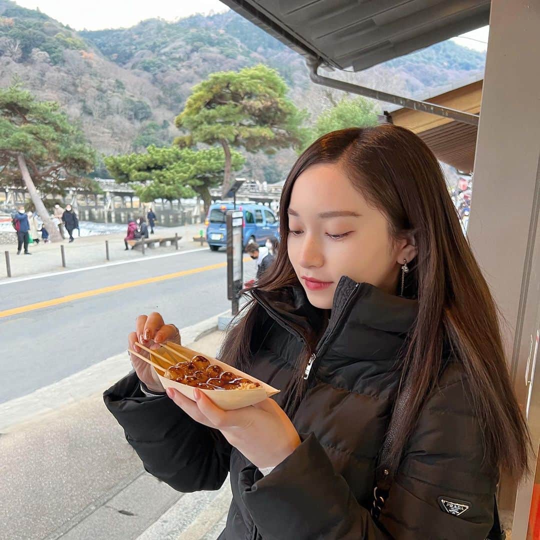 奥原妃奈子のインスタグラム：「お団子おいしい〜🍡❤️‍🔥」