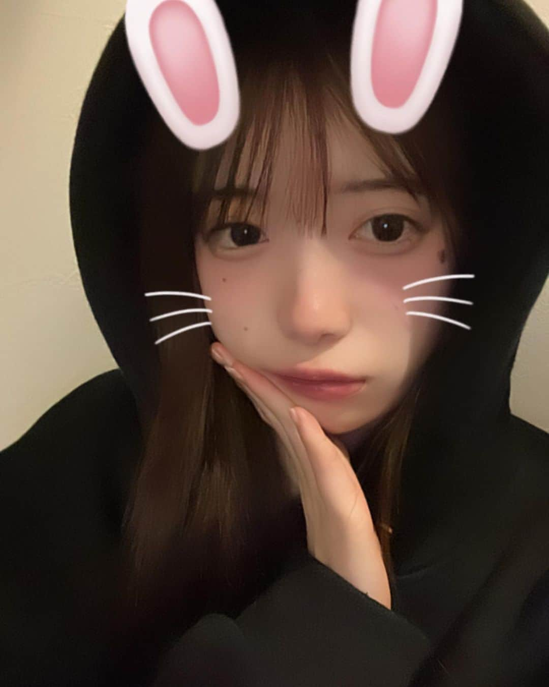 永瀬かこのインスタグラム：「2♡23 ・ ・ かこを見つけてくれたみんな本当にありがとう！！ 今年も1年よろしくです🐇  #happynewyear  #2023」