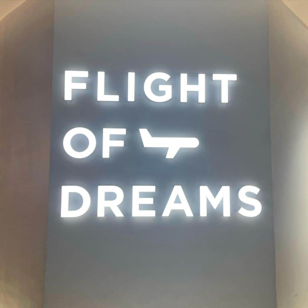 大谷由佳のインスタグラム：「めっちゃ前に行ったFLIGHT OF DREAMS ✈️✨ Boeingの工場見学もすごく楽しかったから、Airbusのも行きたい🥺  #boeing #seattle #flightofdreams #名古屋 #セントレア #フライトオブドリームズ #ボーイング #b787 #エアバス #フランス #トゥールーズ」