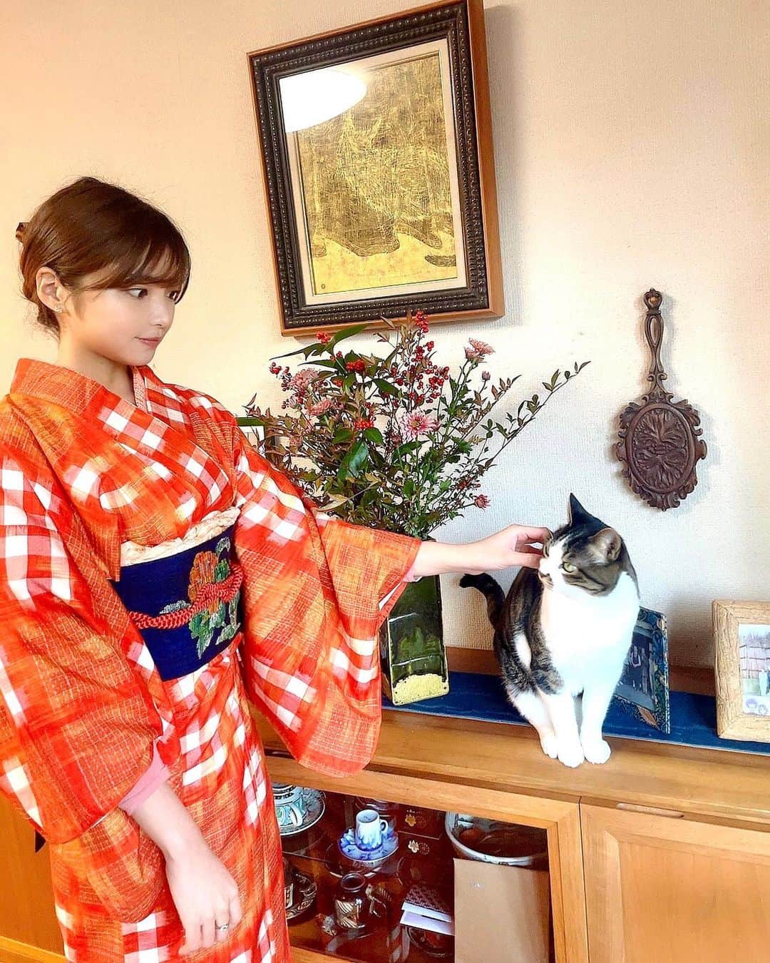 西谷麻糸呂のインスタグラム：「お正月ゆったりしてますか？🎍  思う存分エネルギーチャージして下さいね☺︎🌼」