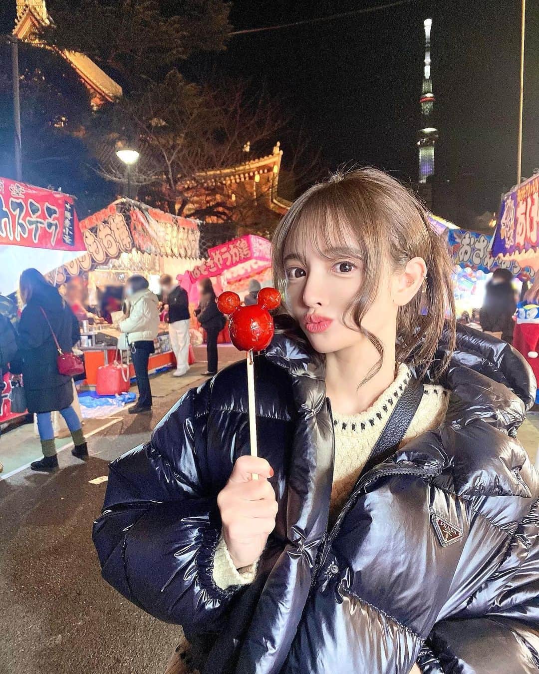 ririのインスタグラム：「🐰🍭🐰🍭🐰 お正月旦那さんが ずっとお家🏠いるから 2人の時間たくさんで 嬉しい😆🥹💖  今年も夫婦共々よろしくね🫶」