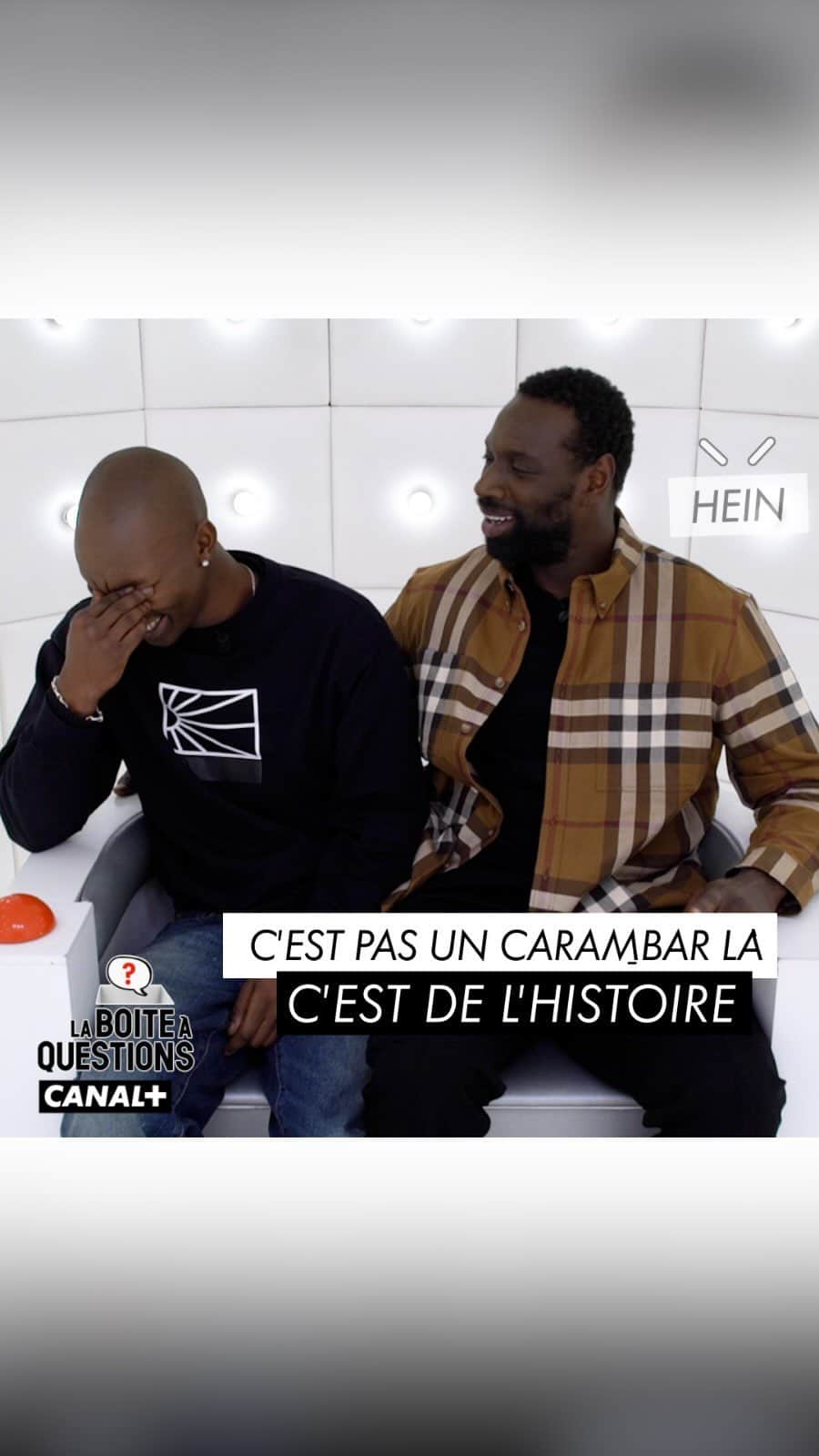 オマール・シーのインスタグラム：「Et si le soldat inconnu était un tirailleur sénégalais ? @omarsyofficial et @alassanediong se retrouvent dans les tranchées en France pour raconter l’histoire peu connue des tirailleurs. #Tirailleurs demain au cinéma.」