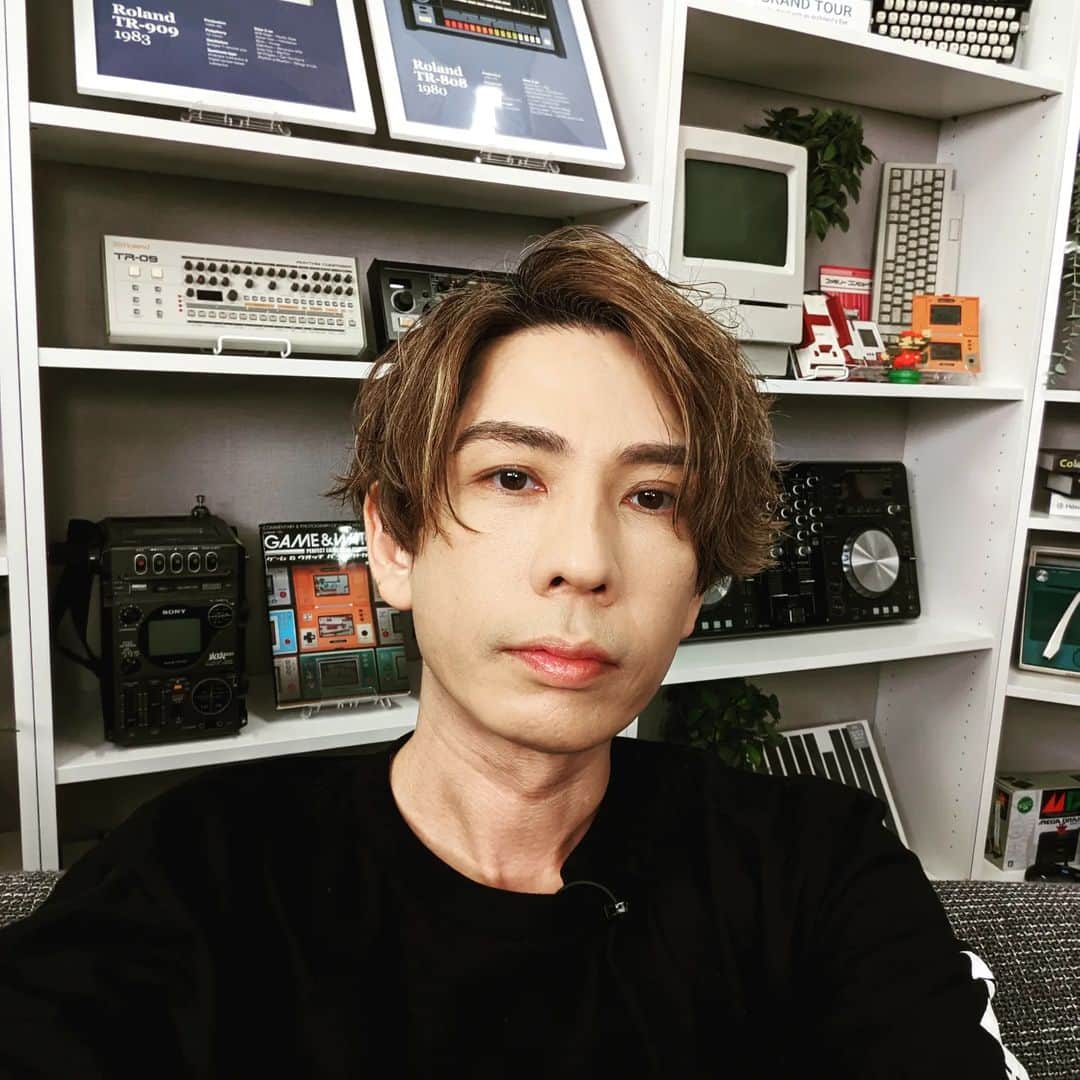 蛇足のインスタグラム：「久しぶりにメイクをしました。」