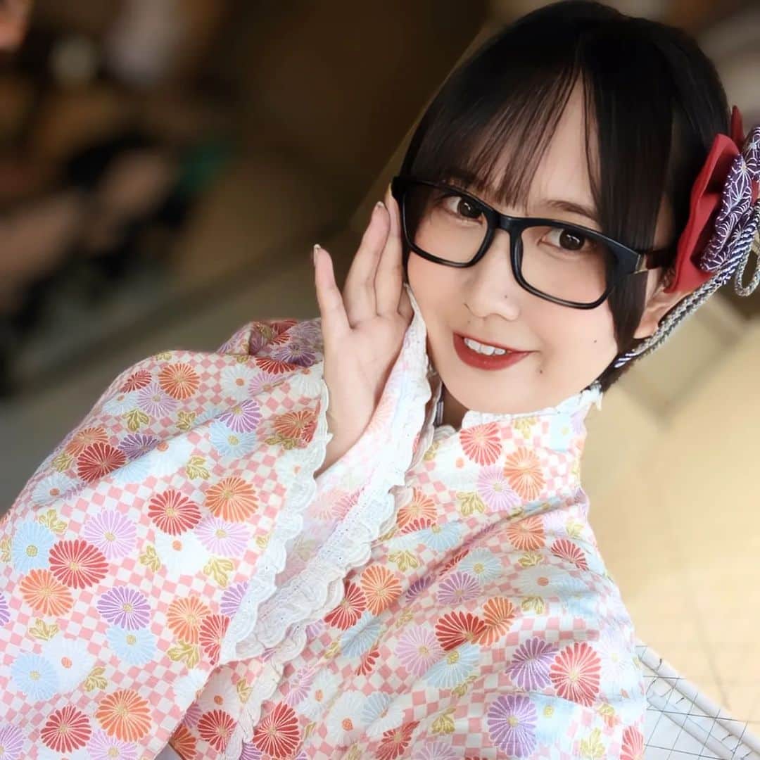 佐伯伊織のインスタグラム：「…  温泉むすめ」