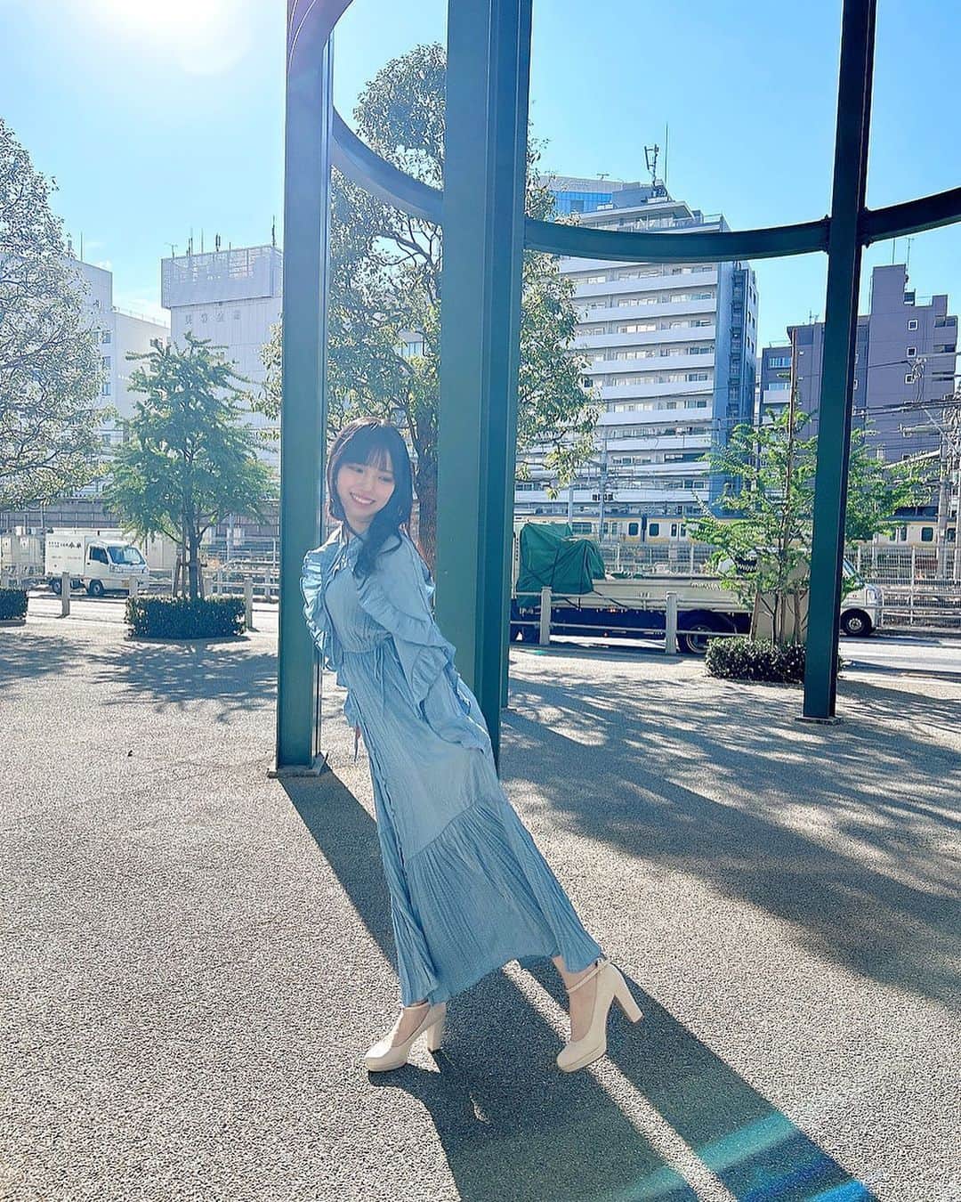 岩田陽菜のインスタグラム：「写真集のインタビューを受けた時に着た ワンピースめちゃ可愛いい☁️  なんとこのワンピース頂いたんですよ🥹 大事な時にいっぱい着る☁️☁️」