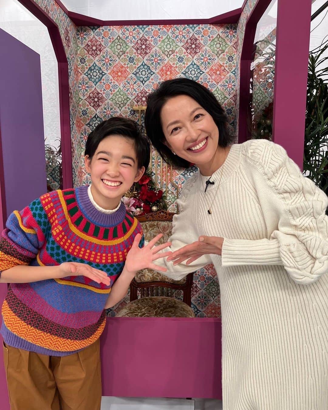 村山輝星のインスタグラム：「📷  昨日放送のNHK「発想転換！世界を変えるシン・キング」ご視聴ありがとうございました！  見逃した方は、NHK＋にて12/17(土)午後8:48まで配信中！！！！  #村山輝星 #劇団東俳 #Tプロジェクト #子役 #羽田美智子 さん  #シンキング #世界を変えるシンキング」