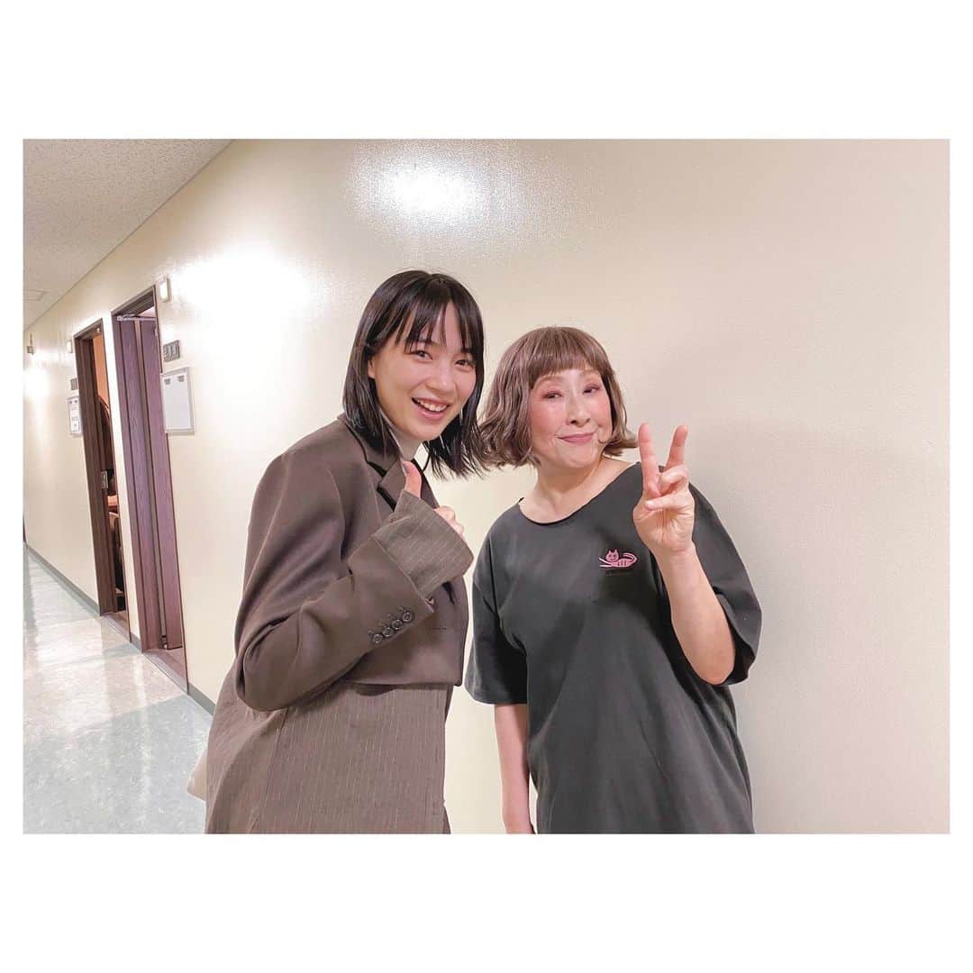 のん（能年玲奈）さんのインスタグラム写真 - (のん（能年玲奈）Instagram)「今日は、矢野顕子さんのさとがえるコンサート2022に行ってきました。 セットリスト、すごく幸せだった。 新譜が楽しみすぎる。 この胸いっぱいな気持ちのおかげで今年を乗り切れそうだ🍜 行ってた人いる？  #矢野顕子 さん #さとがえるコンサート2022」12月11日 21時18分 - non_kamo_ne