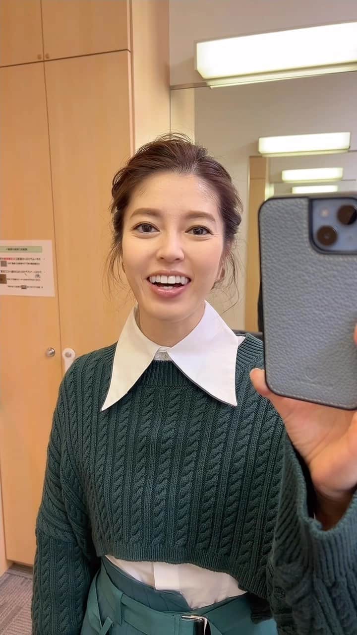のインスタグラム：「月曜日だぁ☀️☀️☀️ この後８:00〜日本テレビ『スッキリ』、生出演です📺 今日のゲストさん、ゴイゴイスーです⚽️❗️ 是非ご覧ください😆  #NYC #ニューヨーク #Barbie #バービー #pink #ピンク #日本テレビ #スッキリ #楽屋のお弁当リポート #神田愛花」