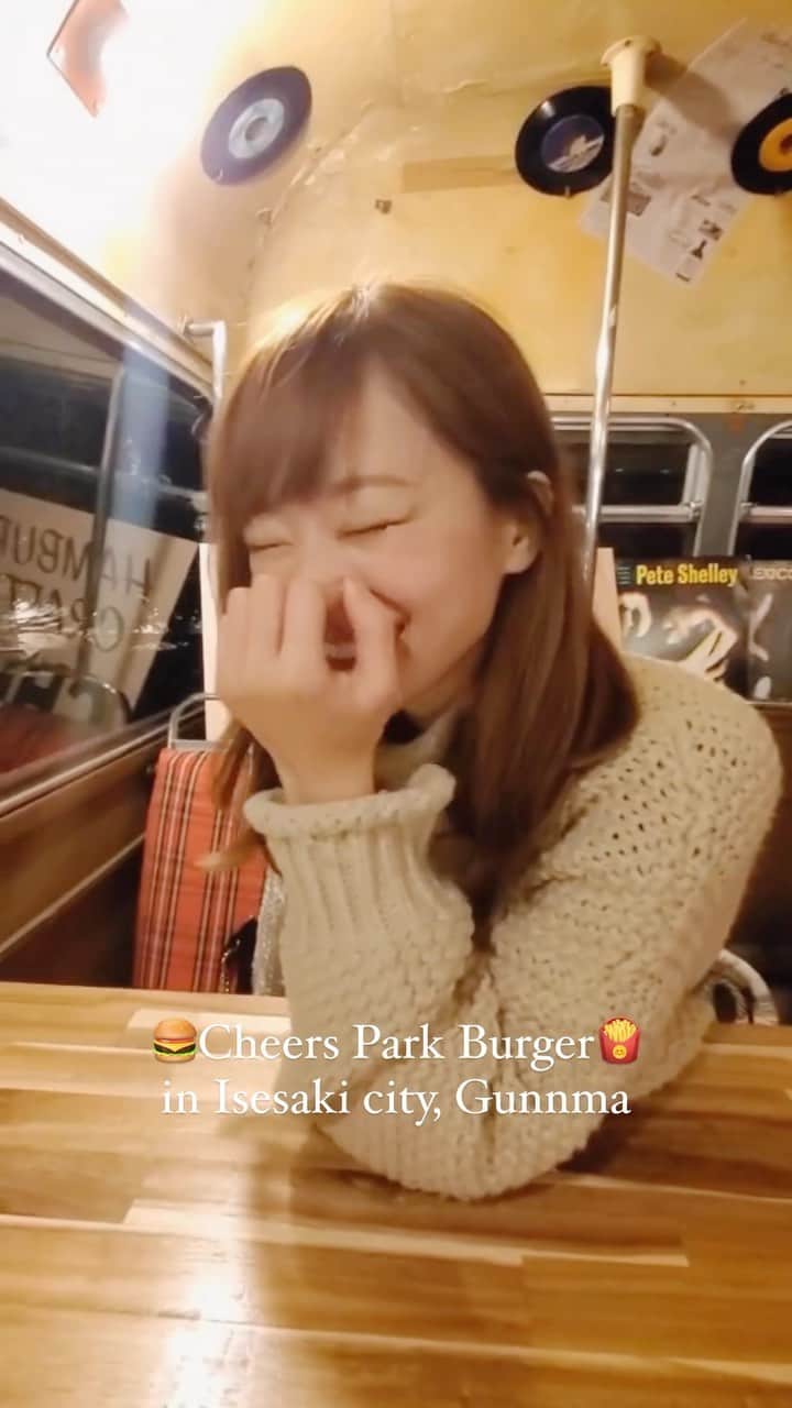 竹渕慶のインスタグラム：「本当に美味しい🍔伊勢崎に立ち寄った際にはぜひ！ @cheerspark_burger    #hamburger #ハンバーガー #グルメ #群馬 #伊勢崎 #前橋 #ロンドンバス」