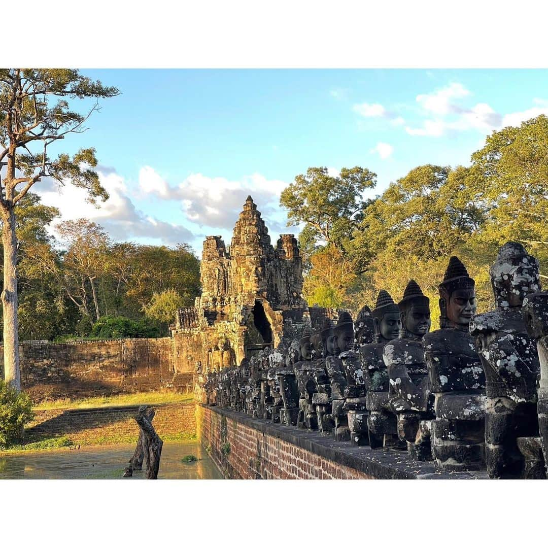 モリヤ・ジュタヌガーンさんのインスタグラム写真 - (モリヤ・ジュタヌガーンInstagram)「❤️Until I see you again #Cambodia #momoriya」12月12日 22時24分 - mo_moriya