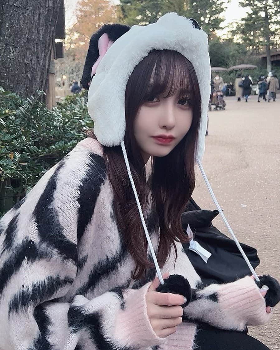 にかもきゅのインスタグラム：「久しぶりのディズニーランド楽しかった♡ 少なくとも月1ではテーマパーク行きたい。  そろそろピューロランドにも行かなきゃ！  #ディズニーランド #grl #シールエクステ」