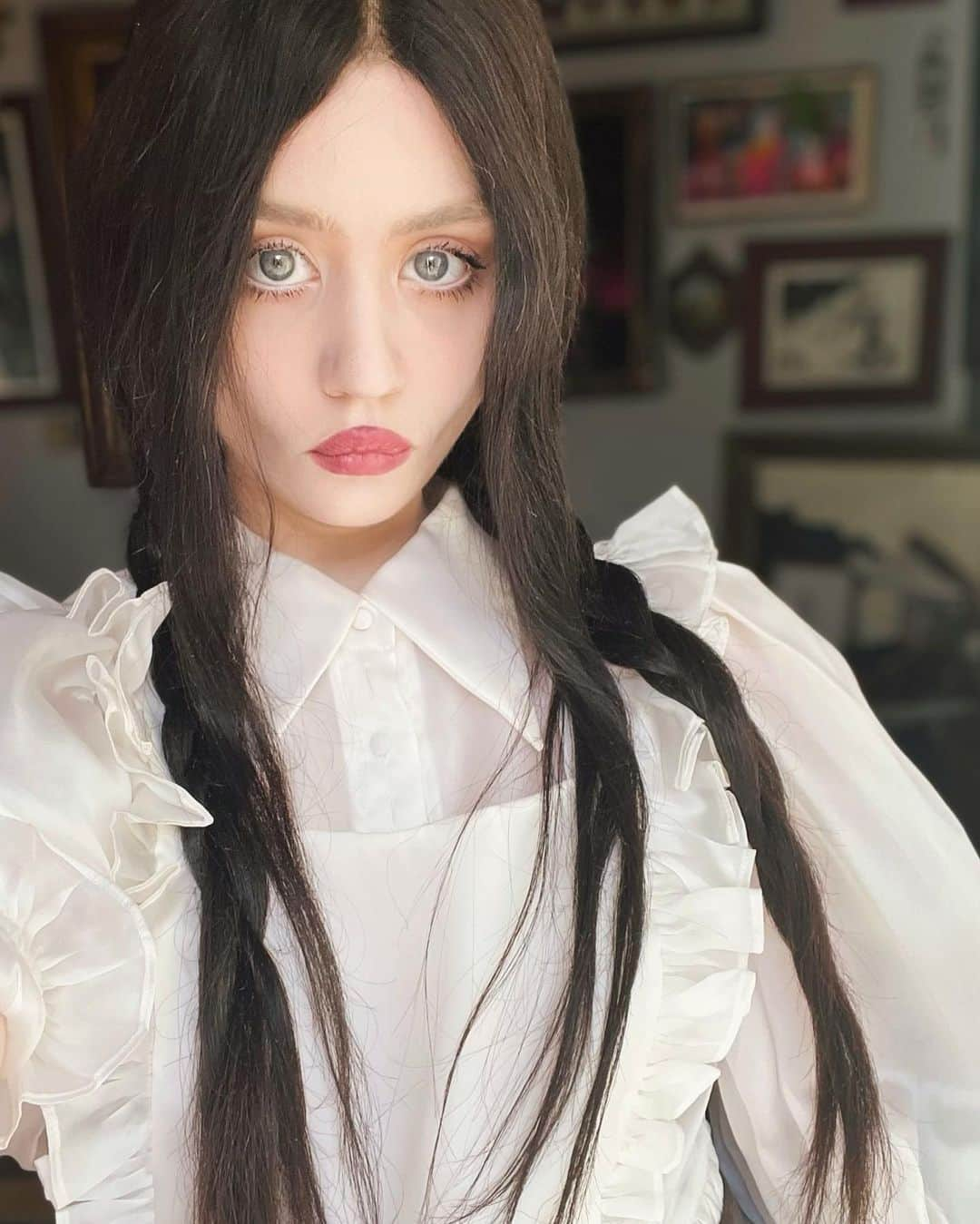 アリソン・ハーバードさんのインスタグラム写真 - (アリソン・ハーバードInstagram)「🧛🏻‍♀️ @selkie」12月13日 6時55分 - alliharvard