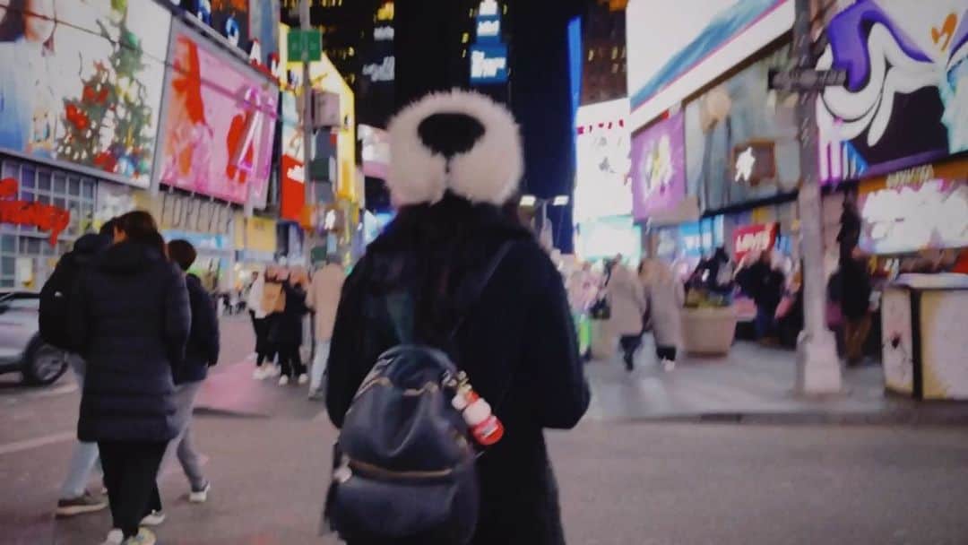 バレンティナ・アコスタ・ギラルドのインスタグラム：「One more day left 🥺😭 I would do this over and over again ❤️   #ny #nyc # newyork #newyorkcity」