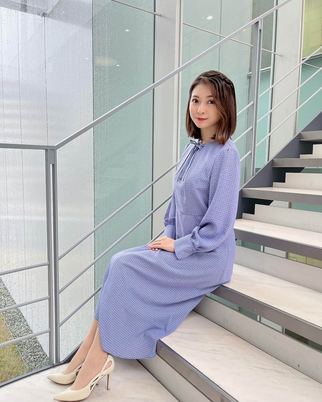 住田紗里のインスタグラム：「きのう、今年の漢字が発表されましたね！ 私にとっての今年の一文字は「夢」です。 サッカーワールドカップに関わらせてもらったこと、 仕事で踊らせてもらったこと、 そして夏のダンスステージなどなど。 沢山の「夢」を叶えてもらいました！感謝です✨  ワンピース UNTITLED (@untitled_official.jp)  #グッドモーニング#衣装#untitled#ワンピース#テレビ朝日#テレ朝#テレビ朝日アナウンサー#アナウンサー#住田紗里」