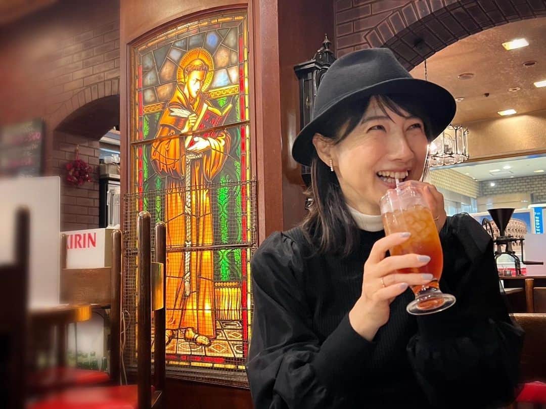 中江有里のインスタグラム：「カフェでなく、喫茶店。  #中江有里」