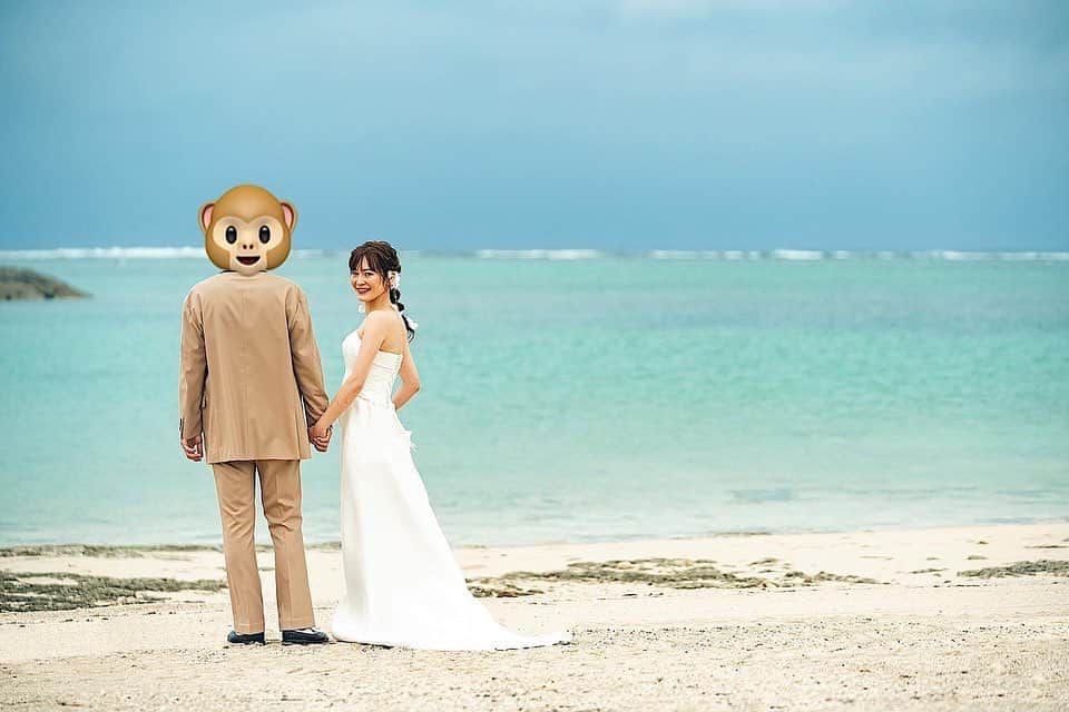 のインスタグラム：「👰‍♂️🕊 . . . . . 【ブライダル美容について】 #ヒアルロン酸 #フォトフェイシャル #ブライダルエステ #脱毛 #自宅スキンケア #ホワイトニング . . . . 当日までにやってた主な施術です✨ 本当にやってよかった事と あれはやらなくてよかったな☹️って事ありました🤦‍♀️ . . . . . ヒアルロン酸は @dr.kida さんに 永久ではないけど、、、、 完全に自己満です🫶 仕上がり大満足です。 パートナーにダウンタイムを 見られたくないとか 仕事休めなくてダウンタイムが 取れない人はいいと思います🙆‍♀️ . . . . M22は友達に勧められて やってみたけど これも本当によかった！ 次の日の肌が違いすぎる😮 . 金額はサロンによって違いますが フェイシャルにしては お手頃かなと思います💆‍♂️ . . . . ブライダルエステは @harupi_diary が プレゼントしてくれた🎁 女前すぎて🥺✨ どうしても直前にやりたくて 結婚式前日に予約したんやけど ハイフとかは赤みが出るかもと 言われできなかった😭😭😭がーん . . ブライダルエステは 1週間前ぐらいをおすすめします💐 . . . クリニックの決め手、部位、 ビフォーアフター写真 金額など詳しくはnoteに書いてます📝 . . #結婚式#wedding #ヒアルロン酸#BIANCA #ビアンカクリニック」