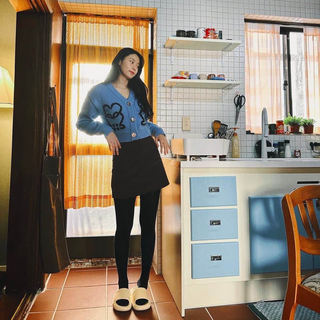 ソリョンのインスタグラム：「💙저 발리가는데 좋은 장소 있으면 추천해주세요🤎」