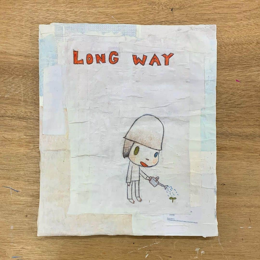 奈良美智のインスタグラム：「keep making the new drawing series」