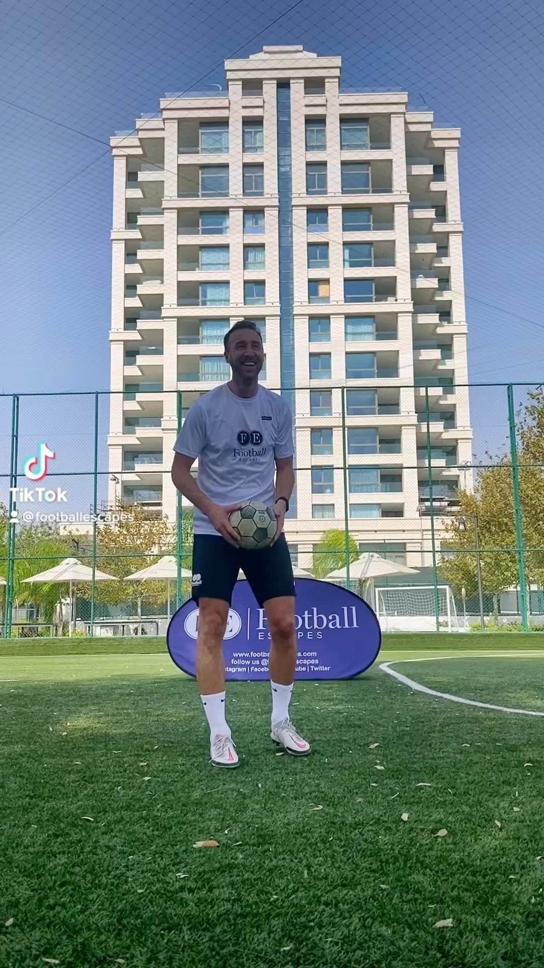グレン・マレーのインスタグラム：「We challenged @gajm83 to do the Maradona 7 and he nailed it first time!   How do you think you’d get on?   #FootballEscapes #Challenge #FootballChallenge #Skills #Maradona #FootballHoliday #ParklaneCyprus #Cyprus #Holiday #Fun」