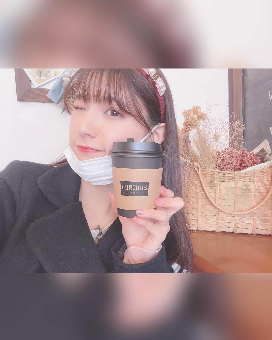 彩川ひなのさんのインスタグラム写真 - (彩川ひなのInstagram)「はぴねすすまいる( ◜ω◝ )❤︎  先日の#長野 #ロケ での#オフショット   #小布施 にある @curious__cafe さん  とても素敵なとこでした🐥💓  今年もたくさん長野の魅力いっぱい知れてお届けできて嬉しかったです♡*°  去年に続きしっかり番組の締めもつとめさせていただきました🐥🐥！  12/24(土)16:00〜 長野朝日放送 『信州をカーナビUぐるっTV』 https://www.abn-tv.co.jp/u-gurutv/  ぜひご覧ください❤︎  #キュリオスカフェ #curiouscafe #小布施カフェ #長野カフェ #cafe」12月14日 17時31分 - hinano_ayakawa