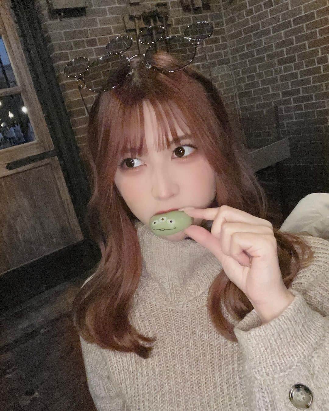 のインスタグラム：「もぐもぐ」