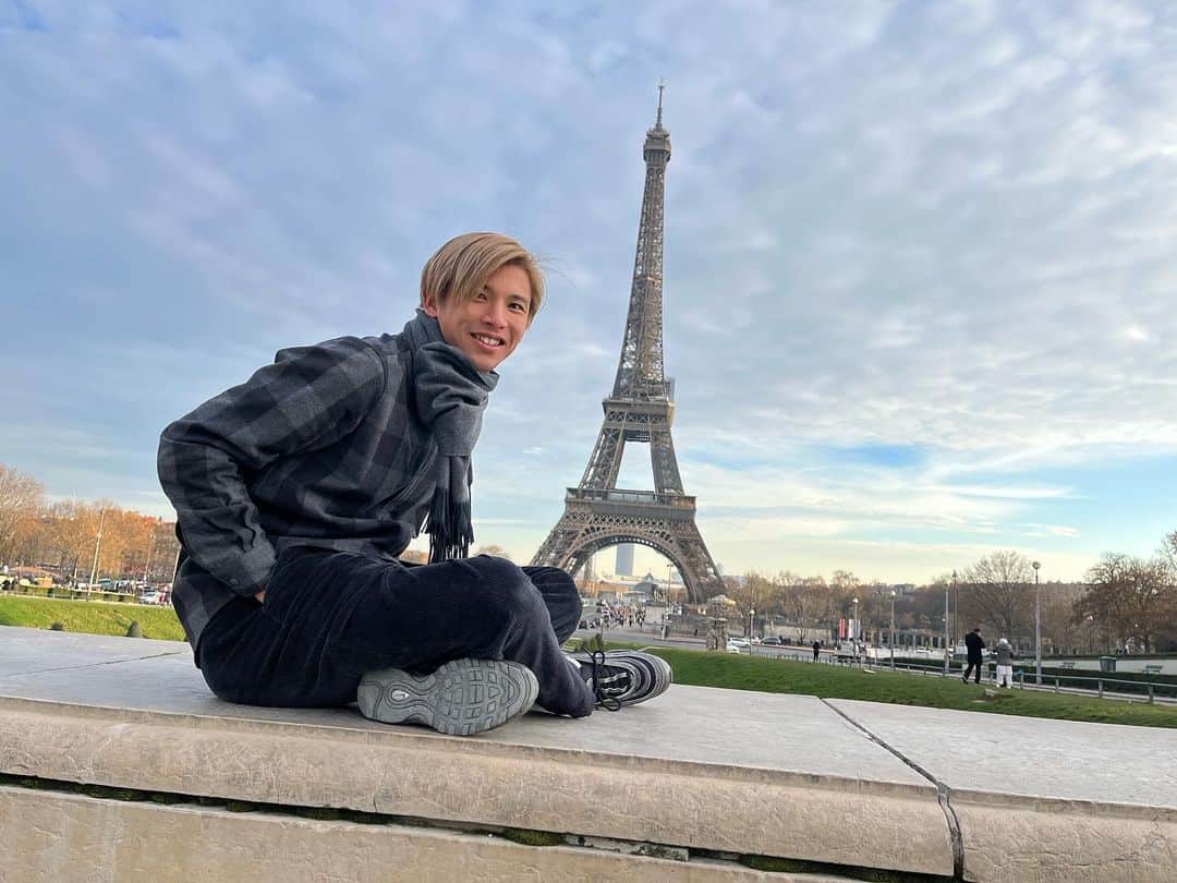 のインスタグラム：「🇫🇷 #france  #eiffeltower」