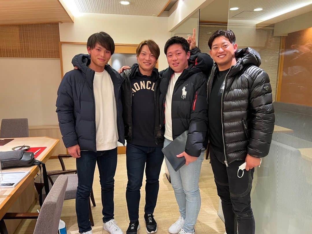 佐藤都志也のインスタグラム