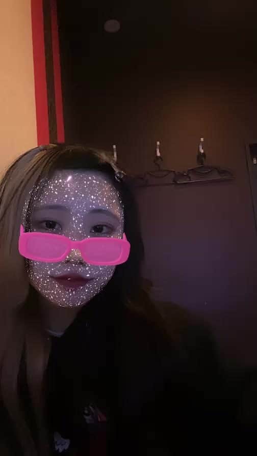 なにのインスタグラム：「おら、」