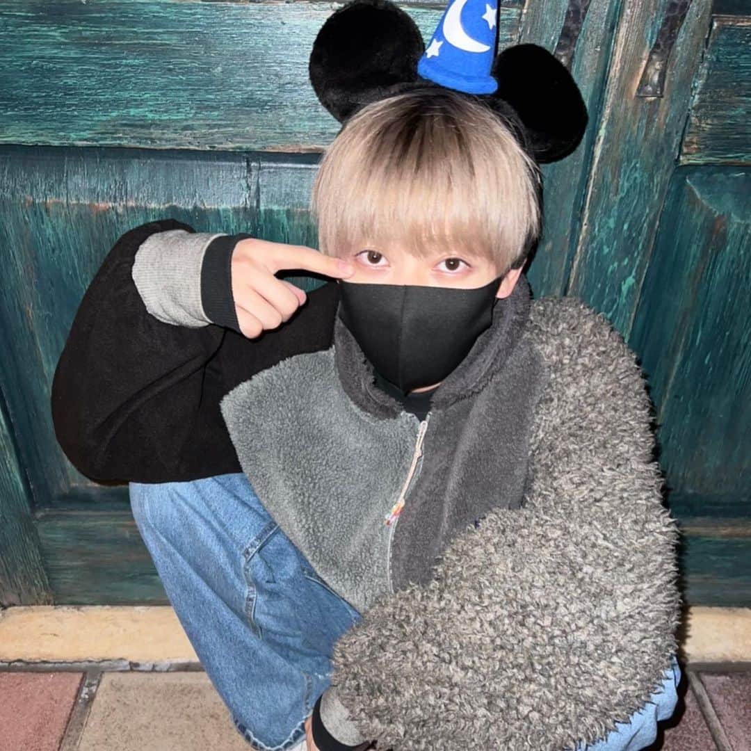 のインスタグラム：「久々にディズニー行ってきた🐭」