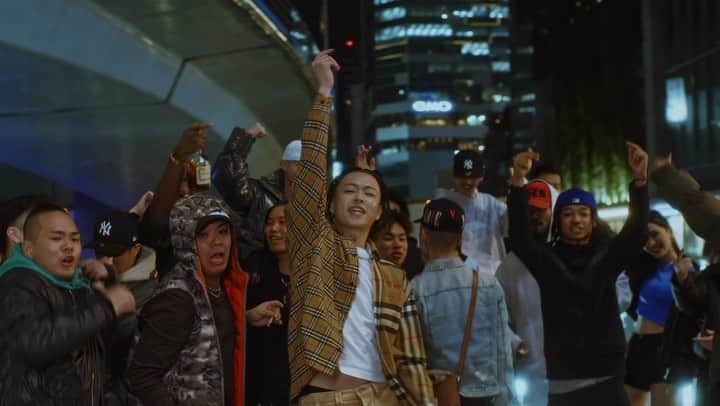 KOWICHIのインスタグラム：「Candee - Candemic (Official Music Video) on YouTube🍭 シングル今夜0:00🚀」