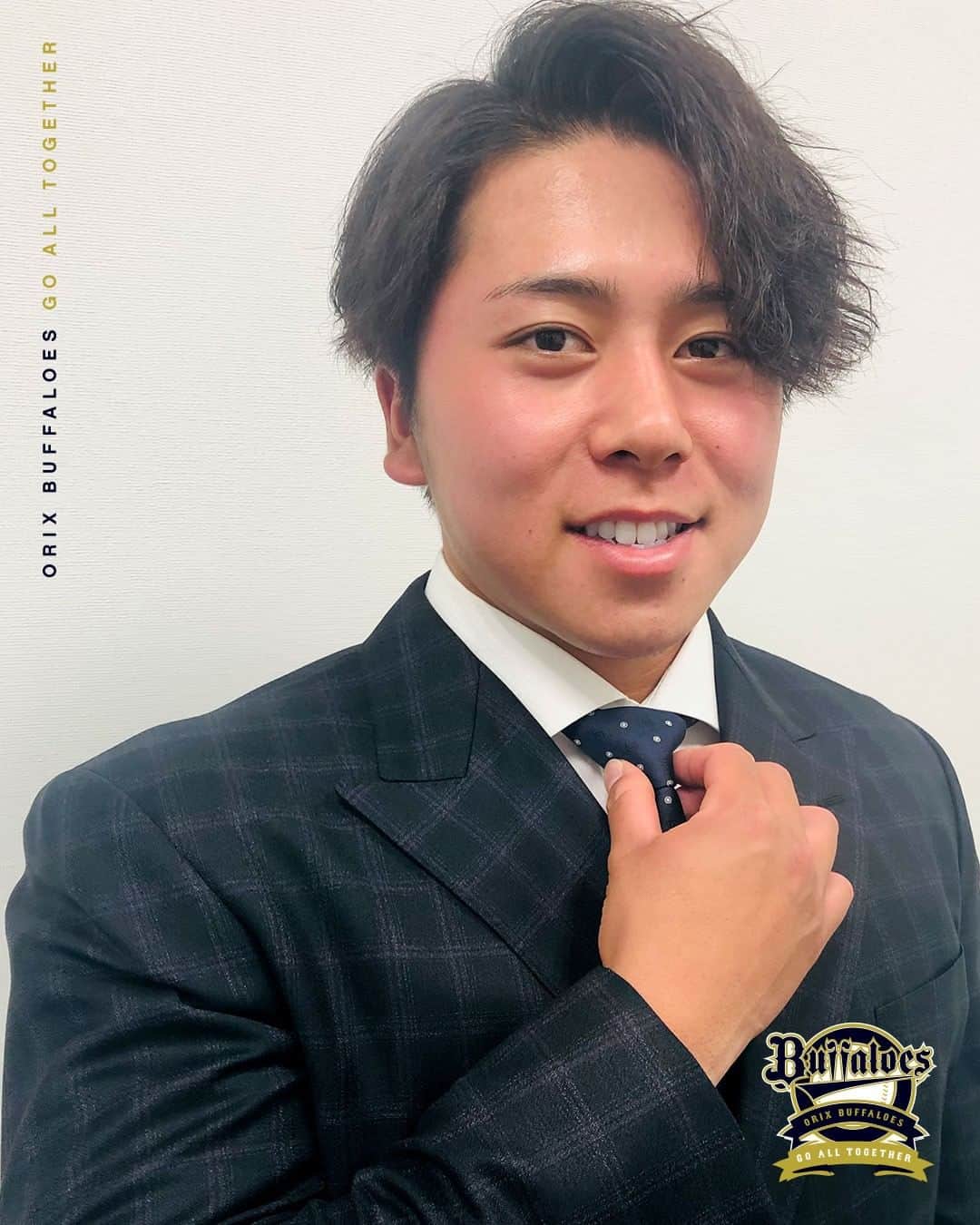 のインスタグラム：「#Bsスーツコレクション #契約更改 #池田陵真 #Bs2022 #buffaloes #baseball #ORIX #プロ野球」
