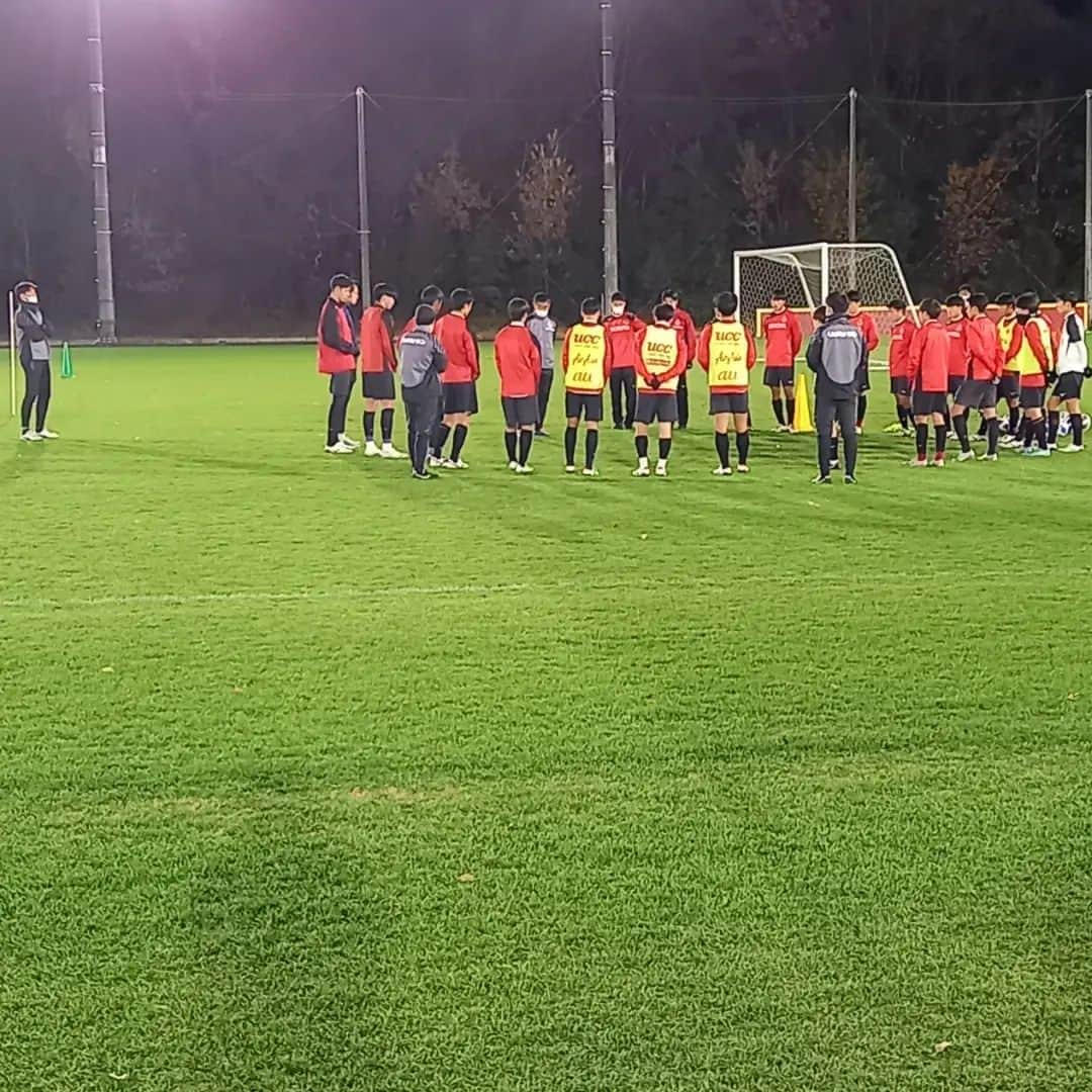 古賀正紘さんのインスタグラム写真 - (古賀正紘Instagram)「1年ぶりのアカデミー⚽️  #名古屋グランパス  #アカデミー #トヨタスポーツセンター  #最高の環境」12月15日 18時03分 - kogattsu5