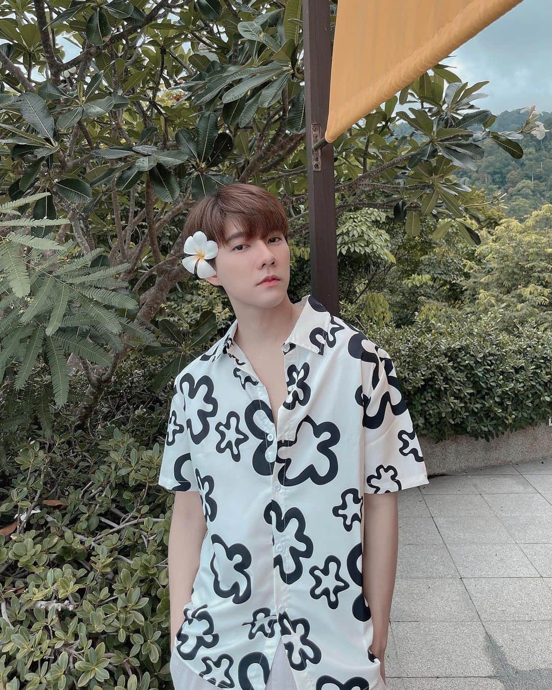 のインスタグラム：「You're my flower🌼」