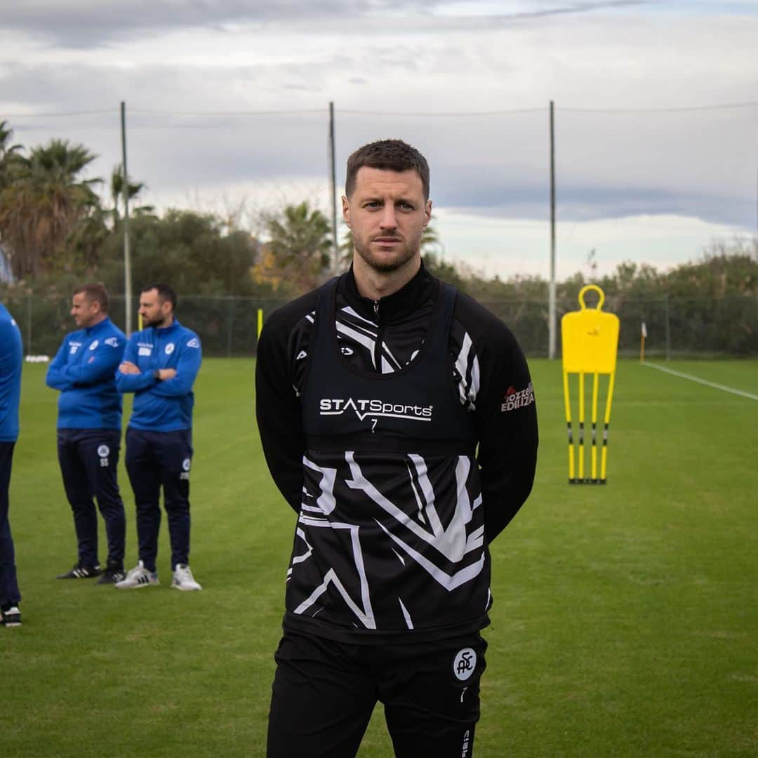 ヤコポ・サーラさんのインスタグラム写真 - (ヤコポ・サーラInstagram)「🇪🇸🇪🇸⚽️⚽️ #training」12月16日 2時00分 - jacoposala7