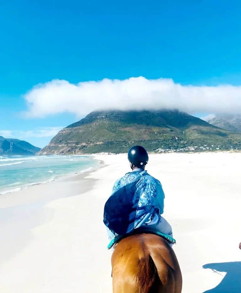 のインスタグラム：「Peace & tranquility」