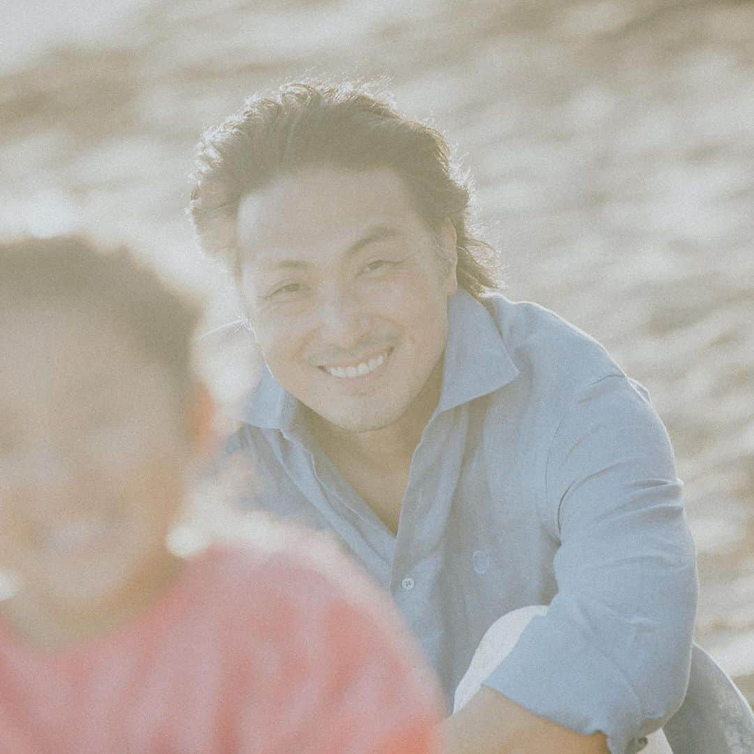 平岳大さんのインスタグラム写真 - (平岳大Instagram)「Family photo shoot with family」12月16日 13時55分 - takehiro49