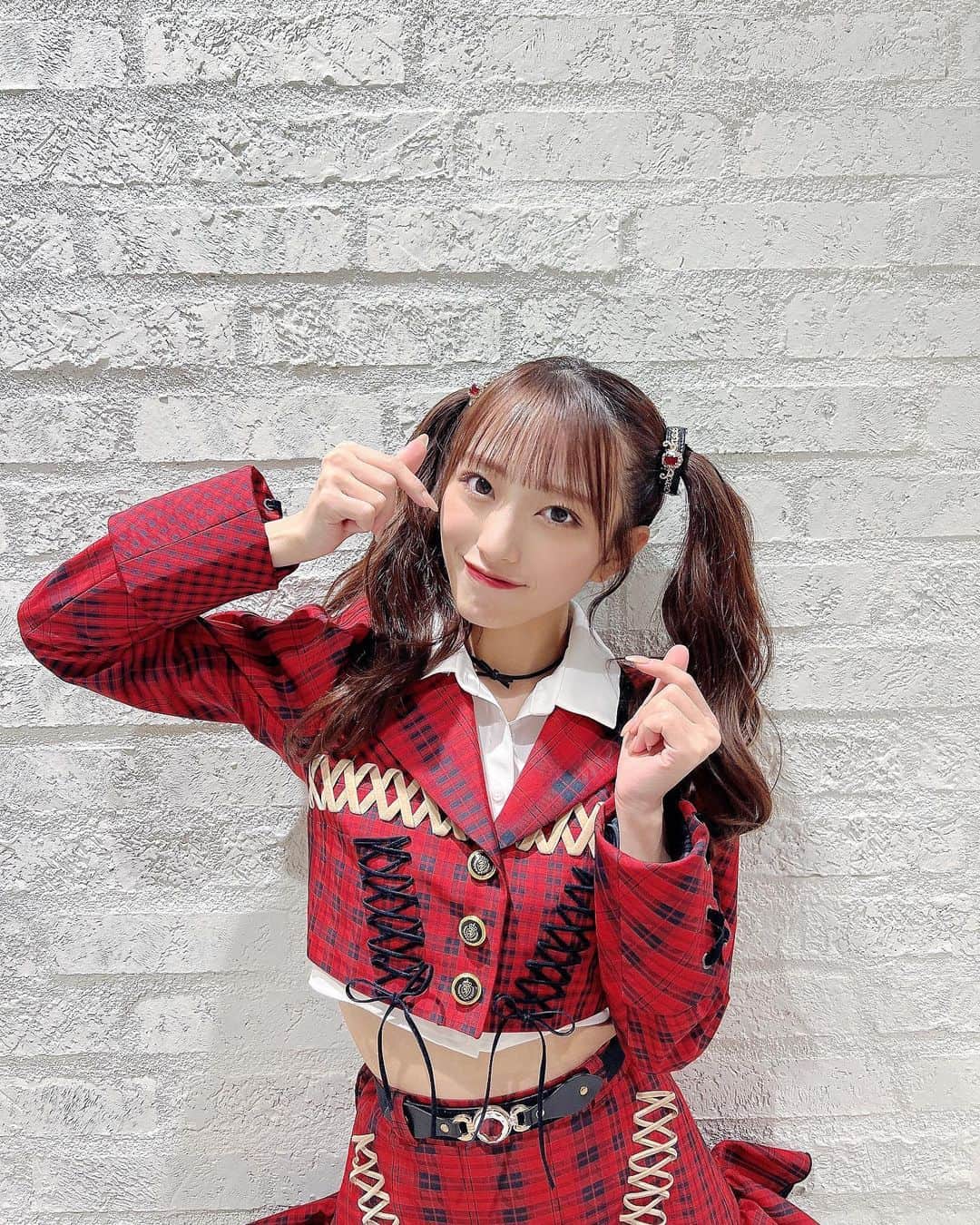 向井地美音さんのインスタグラム写真 - (向井地美音Instagram)「* ツインテ赤衣装❤️」12月17日 0時29分 - ___mion.m