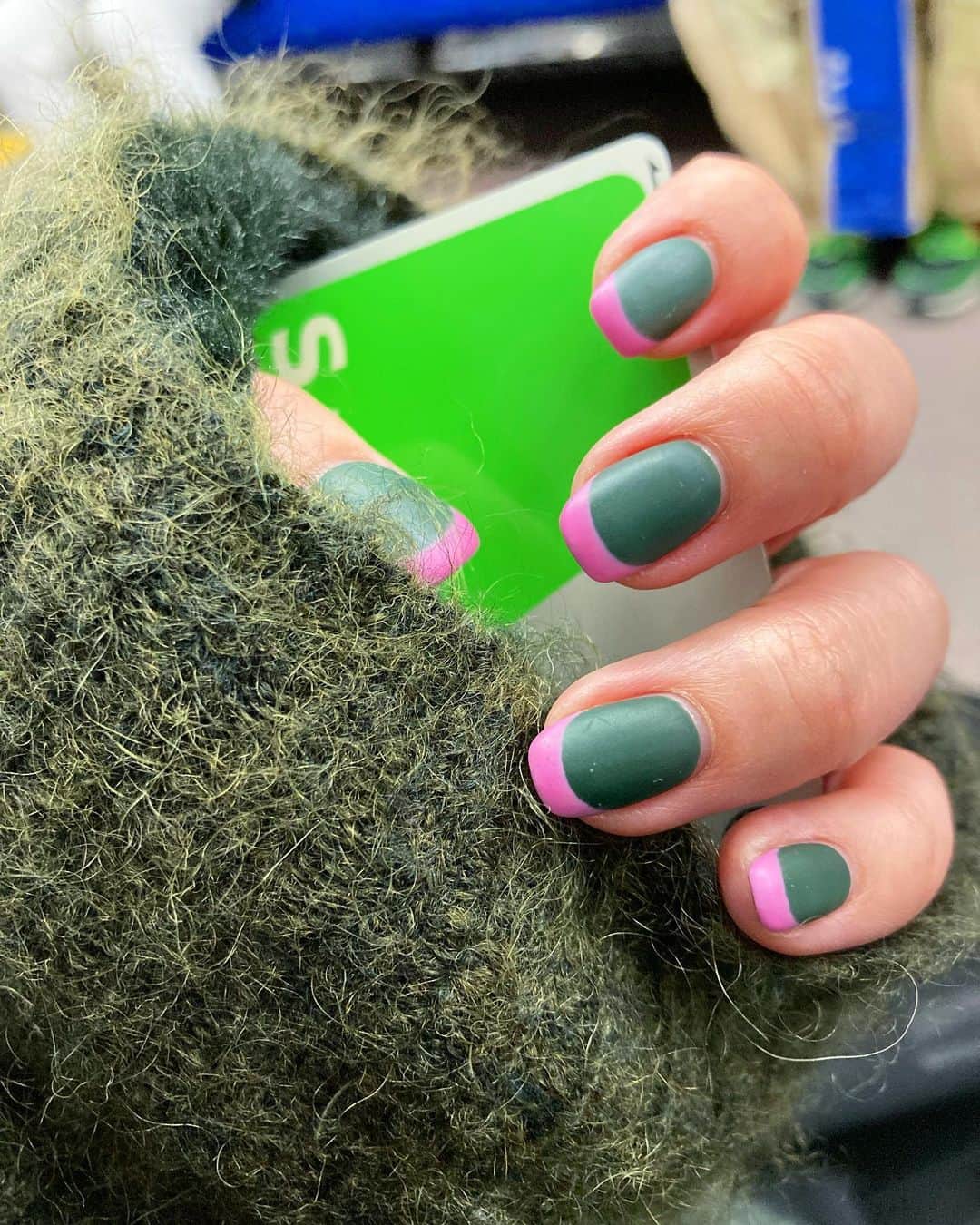 のインスタグラム：「わたしの爪かわいい💅」