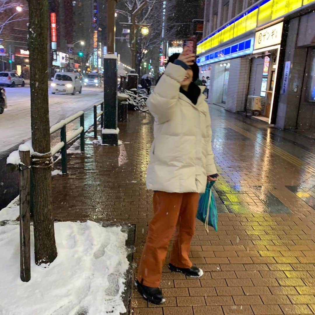 鈴木真海子（Mamiko）のインスタグラム：「❄️🧤😶‍🌫️🤍」