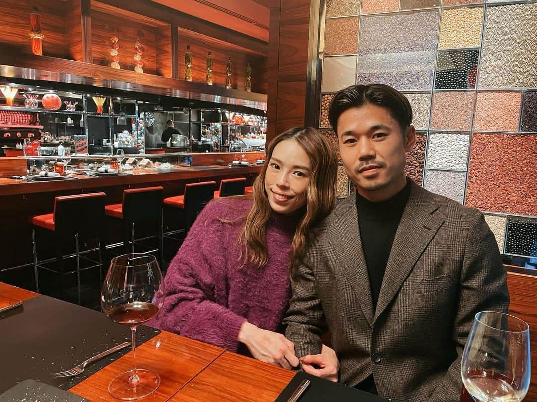 川戸沙羅のインスタグラム：「#christmasmood 🎅🏽🎄 #roppongi  #tokyo」
