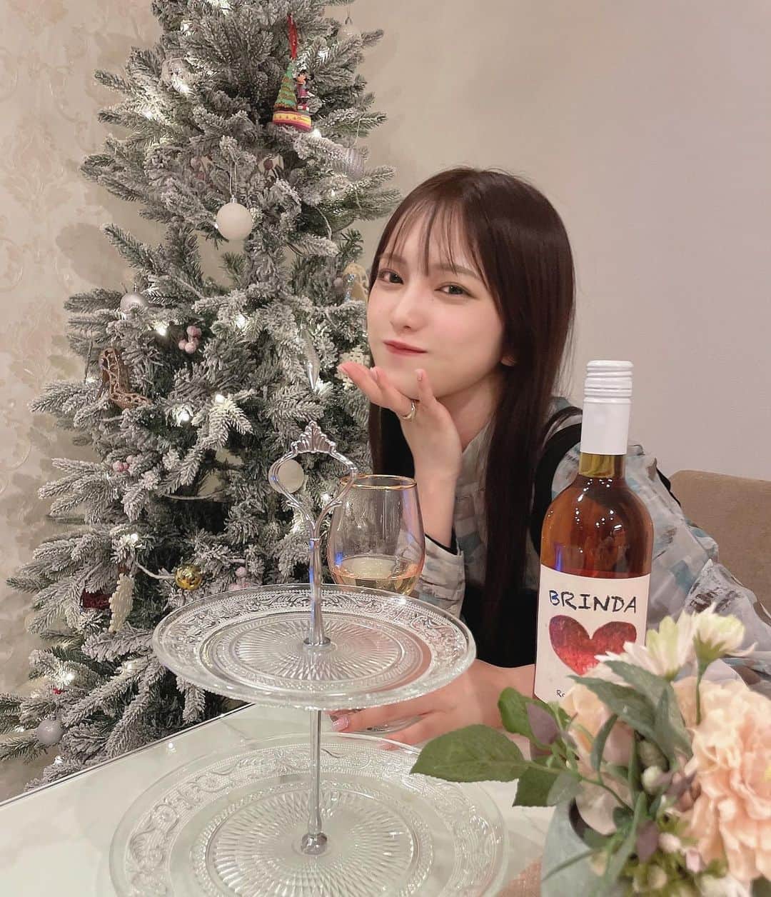 森みはるのインスタグラム：「ちょっと久しぶりにプライベートな写真🎄 お友達とおうち焼肉した日🍖」