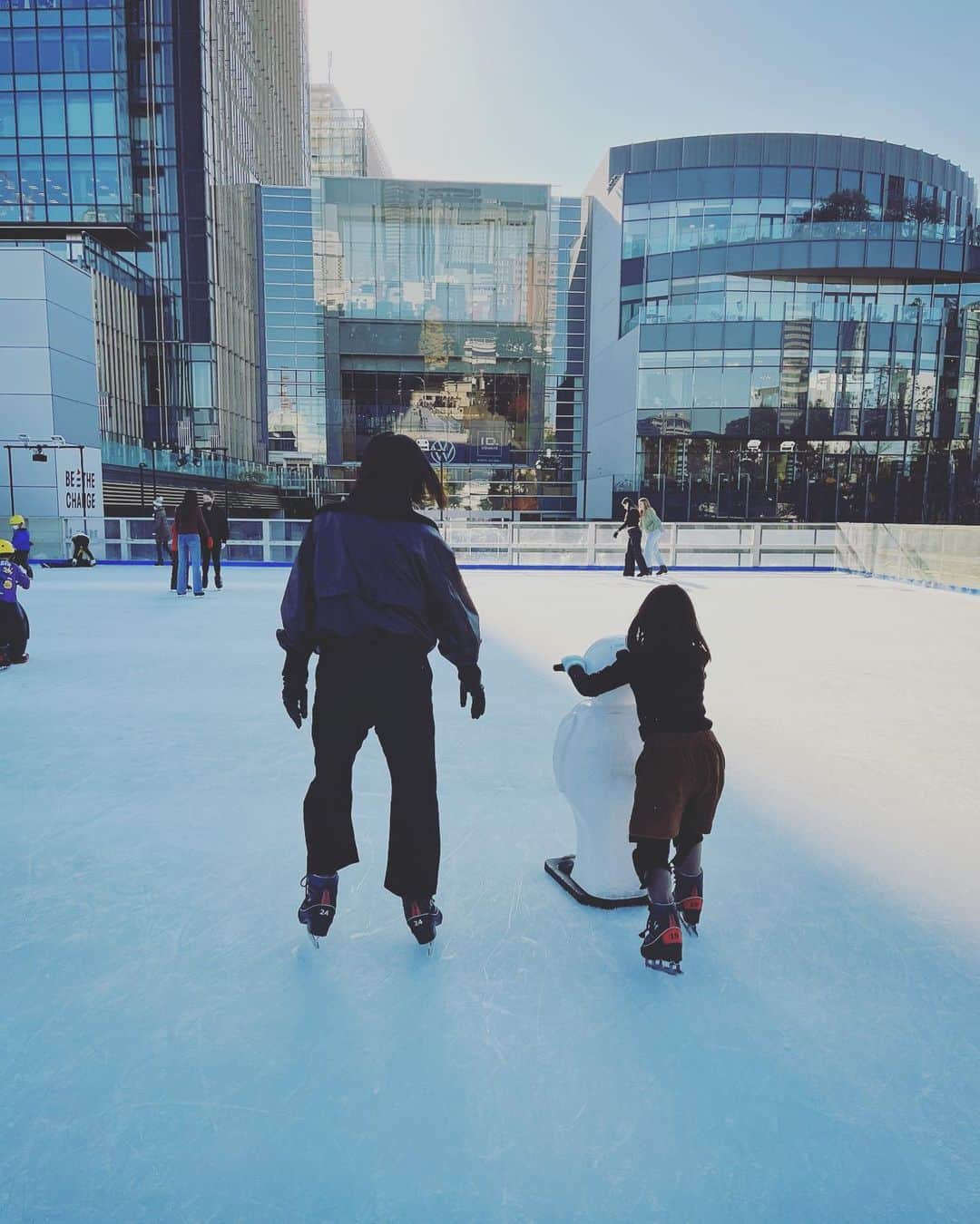 中村アンのインスタグラム：「初滑り⛸✨🌤 生まれた時から見守ってきたから愛おしさが止まらないぜ🫶」